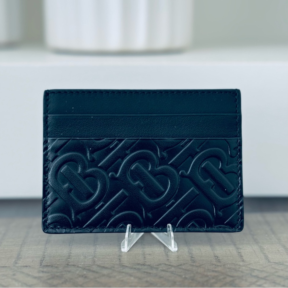 Burberry Embossed Card Holder - NWOT - Picture 5 of 6
